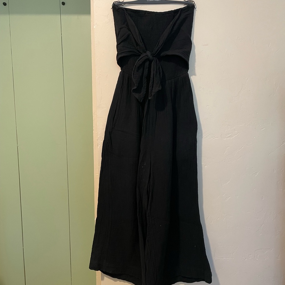 Elegant Black Strapless Jumsuit